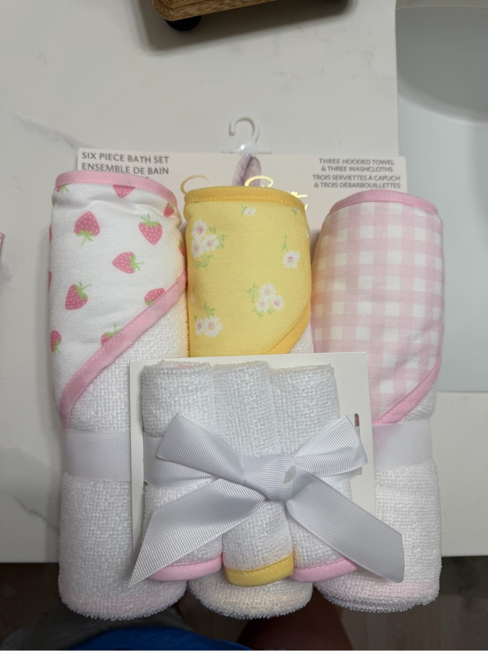 NEW Baby Hooded Towel & Washcloth Set - Pink, Yellow, White